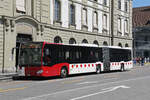 Mercedes Citaro 122 der tpf ist am 18.08.2025 als Bahnersatz unterwegs. Hier wartet der Bus beim Bubenbergplatz in Bern.