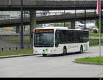 VBG - Mercedes Citaro  Nr.28 unterwegs zu den Haltestellen im Flughafen Zürich am 13.05.2023