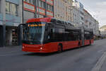 Hess Trolleybus 98, auf der Linie 4, fährt durch die Bahnhofstrasse. Die Aufnahme stammt vom 25.09.2021.