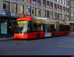 VB Biel - Hess Trolleybus Nr.93 unterwegs auf der Linie 4 in der Stadt Biel am 06.02.2024