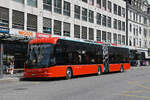 Hess Elektrobus 202, auf der Linie 9, bedient am 08.06.2026 die Haltestelle beim Guisanplatz.