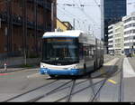 VBZ - Hess Trolleybus Nr.84 unterwegs auf der Linie 31 in Zürich Altstetten am 10.04.2023