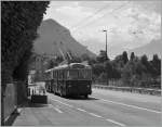 Der VMCV  Retro-Bus  17 auf der Fahrt nach Montreux am 1.