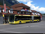 STI - Mercedes Citaro  Nr.165  BE  752165 vor dem Bahnhof Interlaken Ost am 25.07.2020