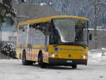 Grindelwald Bus - Vetter  BE  416282 bei den Bushaltestellen beim Bahnhof Grindelwald am 25.02.2011  