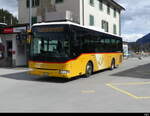 Postauto - Iveco Irisbus Crossway GR 105478 vor dem Bhf. Ilanz am 29.03.2024