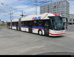 VBL - Hess Trolleybus Nr.412 unterwegs auf der Linie 2 in Emmenbrücke am 27.07.2023