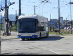 VBL - Hess Trolleybus Nr.228 unterwegs auf der Linie 5 in Emmenbrücke Bahnhof Süd am 25.09.2023