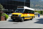 Postauto - Mercedes Sprinter  VS 577880 vor dem Bahnhof Visp unterwegs am 20.07.2026
