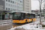 Postauto/PU Stutz Nr. 425/AG 279 134/PAG-ID: 11861 (Mercedes Citaro C2 O530K Hybrid) am 30.11.2023 in Schlieren, Zentrum/Bahnhof