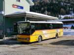 Postauto - Setra S 313 UL  TI  183247 vor dem Bahnhof in Airolo am 10.03.2016