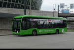 VBG - Mercedes E Citaro Nr.21 bei den Haltestellen im Flughafen Zürich am 13.05.2023
