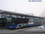 VZO Citaro Nr.114 in Oetwil am See am 26.11.08 mit einer neuen ZVV- Werbung