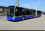 VZO - Mercedes Citaro  Nr.153 bei den Haltestellen beim Bahnhof Wetzikon am 31.07.2026