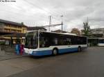 VBZ/ATE Bus AG Nr. 2 (MAN A21 Lion's City) am 1.9.2011 beim Bhf. Schwerzenbach.