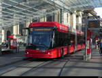 Bern Mobil - Hess Trolleybus Nr.26 unterwegs in der Stadt Bern am 06.11.2022