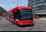 Bern Mobil - Hess E-Bus Nr.205 unterwegs in der Stadt Bern am 17.06.2023