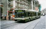 Aus dem Archiv: SVB Bern Nr. 6 NAW/Hess Gelenktrolleybus am 10. Oktober 1998 Bern, Marktgasse