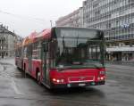 Bern Mobil - Erdgas Volvo 7700 Gelenkbus Nr.810  BE 612810 unterwegs zum Bahnhof Bern eingeteilt auf der Linie 19/16 nach Elfenau am 09.12.2007