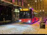 FuniCar - Solaris Urbino BE 107904 unterwegs bei Schneefall in der Stadt Biel am 2024.01.09