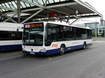tpg - Mercedes Citaro Nr.996  AL.904.PQ unterwegs auf der Linie Y bei der Haltestelle vor dem Flughafen in Genf am 04.06.2016