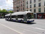 tpg - Hess Trolleybus Nr.752 unterwegs auf der Linie 19 in der Stadt Genf am 03.06.2017