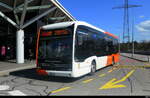tpg - Mercedes e Citaro Nr.2144 unterwegs auf der Linie 57 vor den Flughafen in Genf am 29.03.2026