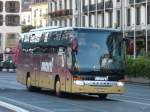 Ein Setra Reisebus unterwegs in der Stadt Genf am 03.10.2010