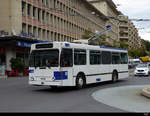 tl Lausanne - NAW Trolleybus Nr.752 unterwegs als Fahrschule in der Stadt Lausanne am 25.09.2019