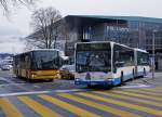 VBL/PTT: Während der Luzerner-Fasnacht tragen sämtliche VBL-Busse einen Fasnachtsschmuck auf der Stirnfront.