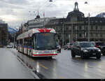 VBL - Hess Trolleybus Nr.414 unterwegs in Luzern am 30.12.2021