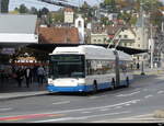 VBL - Hess Trolleybus Nr.205 unterwegs auf der Linie 7 in Luzern am 23.10.2022