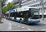 VBL - Hess Trolleybus Nr.221 unterwegs auf der Linie 8 in Luzern am 27.07.2023