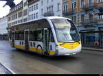 vb sh - Irizar ie tram Nr.1  SH 38001 unterwegs auf der Linie 3 bei den Haltestellen vor dem Bhf. Schaffhausen am 26.11.2023