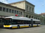 VBSH Schaffhausen - Nr. 107 - Hess/Hess Gelenktrolleybus am 25. September 2011 beim Bahnhof Schaffhausen