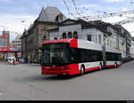 Winterthur - Solaris Trolleybus Nr.123 unterwegs vor dem Bahnhof in Winterthur am 2020.05.06