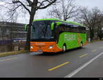 Flixbus - Mercedes Tourismo unterwegs in der Stadt Winterthur am 11.02.2024