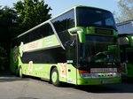Setra 431-DT von merinfernbus.de bei der Carstation Sihlquai abgestellt, am 28.5.2016.
