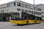 MAN Lions City der Post, auf der Linie 322 fährt am 05.06.2025 zur Haltestelle beim Bahnhof Beden.