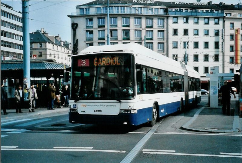 TPG Genve Nummer 753 Hess/Hess Trolleybus am 15. Mrz 2008 Genve, Bahnhof