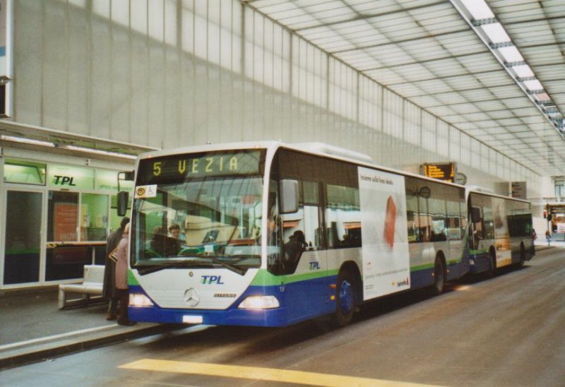 TPL Lugano Nr. 18/TI 160'288 Mercedes Citaro am 9. Dezember 2008 Lugano, Centro