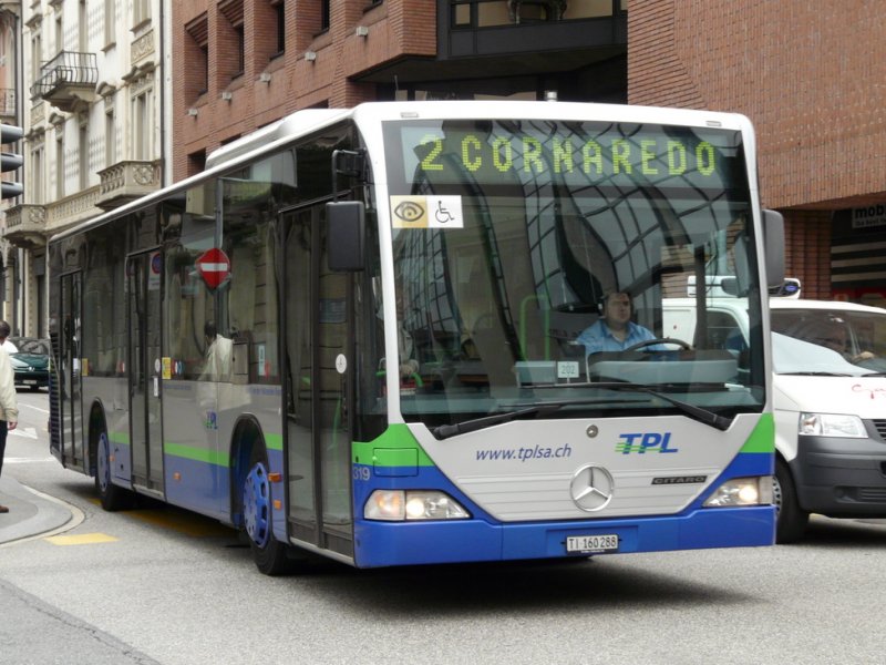 TPL - Mercedes Citaro Nr.319  TI 160288 unterwegs auf der Linie 2 in der Stadt Lugano am 13.05.2009
