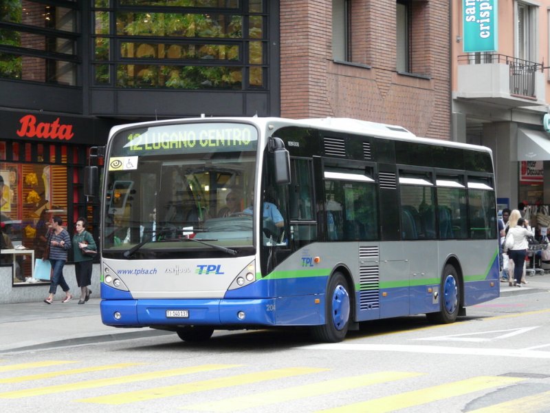 TPL - VanHool A 308  Nr.204  TI 140137 unterwegs auf der Linie 12 in der Stadt Lugano am 13.05.2009