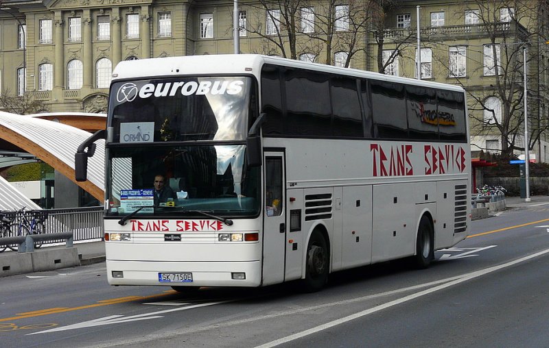 Trans Service Eurobus - Reisebus VanHool  SK 7150E unretwegs in der Stadt Bern am 28.12.2008