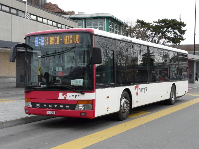 travys - SETRA Bus VD 1256 eingeteilt auf der Linie 6 ST.ROCH - HEIG VD beim Busbahnhof in Yverdon les Bains am 19.01.2008