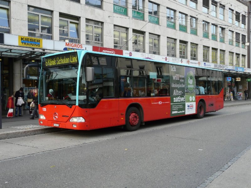 VB Biel - Mercedes Citaro Bus Nr.125  BE 560125 unterwegs auf der Linie 6 in Biel am 08.11.2008