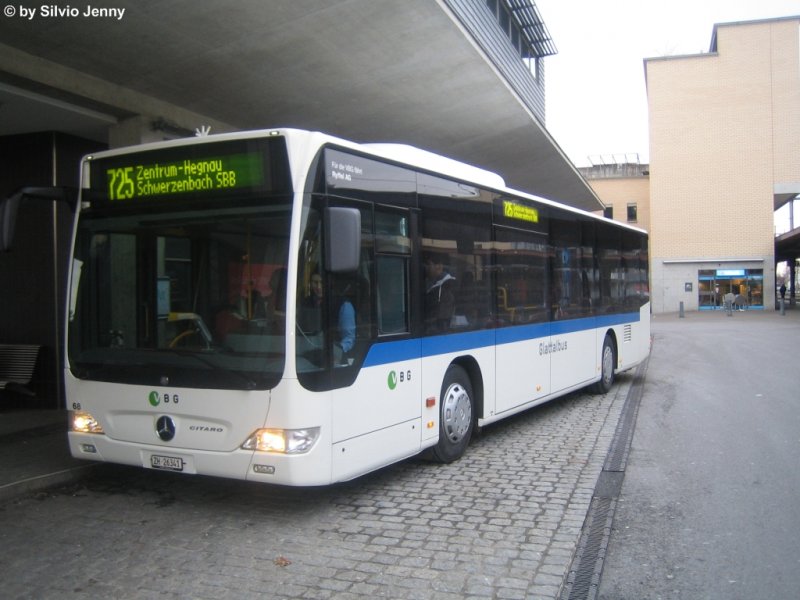 VBG/Ryffel CitaroII Nr. 68 am 24.1.09 beim Bahnhof Uster. Mit dem neuen Fahrplan wurde das Angebot vom VBG Subunternehmer Ryffel erweitert. Er brauchte somit neue Fahrzeuge, und man beschaffte neue Citaros, statt den Citelis Irisbussen...