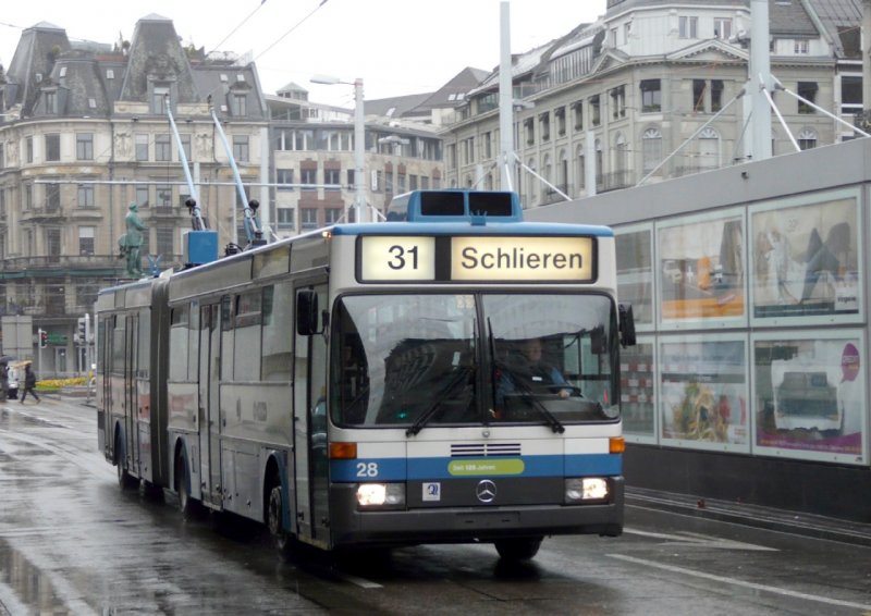 VBZ - Mercedes Trolleybus Nr.28 eingeteilt auf der Linie 31 Schlieren am 21.03.2008
