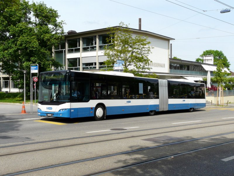 VBZ - Neoplan Bus Nr.541 ZH  730541 unterwegs auf der Linie 67 in der Zrich am 06.05.2009