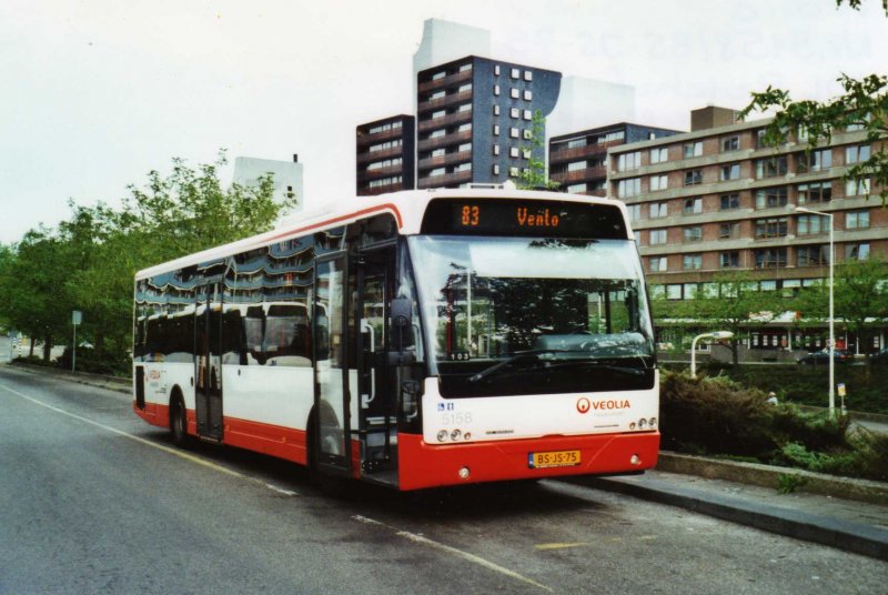 VEOLIA Nr. 5158/BS-JS-75 VDL Berkhof am 5. Juli 2009 Nijmegen, Bahnhof